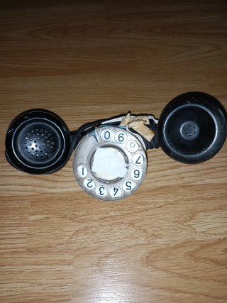 Teléfono antiguo de disco