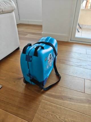 Maleta infantil Samsonite para rodar de Mickey