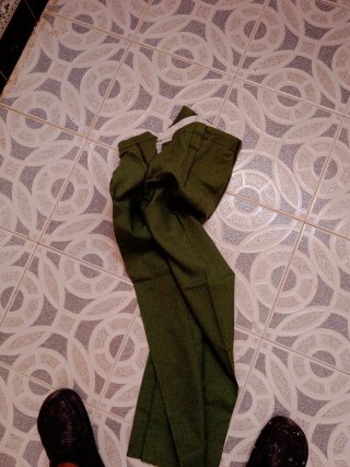 Pantalón militar colección verde Talla 44c