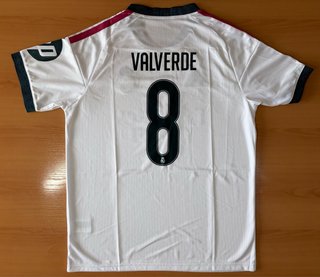 Camiseta Real Madrid 26-27 Talla L