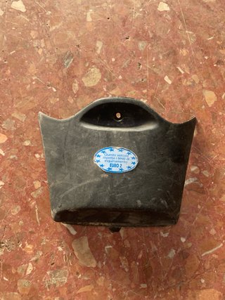 Tapa bujía Piaggio NRG