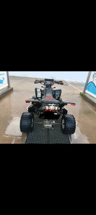 Suzuki LTZ400 Quad Negro