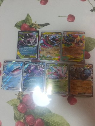 Cartas pokemon megas y ex de oscuridad absoluta