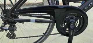 Bicicleta Negra con Portaequipajes