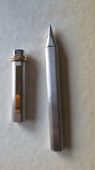 Bolígrafo Les Must de Cartier