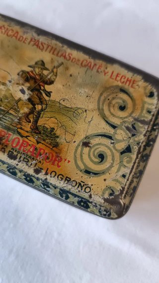Caja Metálica Antigua El Explorador