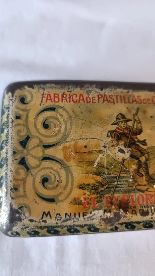 Caja Metálica Antigua El Explorador