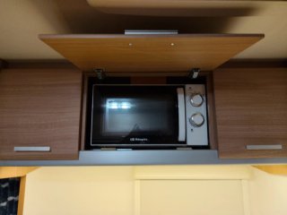 Caravana Adrià Aviva 495lx 3 ambientes