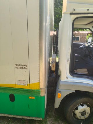 Nissan Cabstar 2003