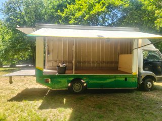 Nissan Cabstar 2003