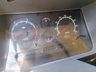 Nissan Cabstar 2003