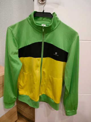 Sudadera Domyos verde y amarilla
