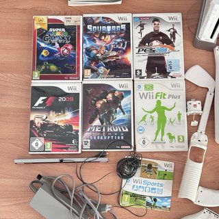 Nintendo Wii + Wii fit board +Accesorios y Juegos