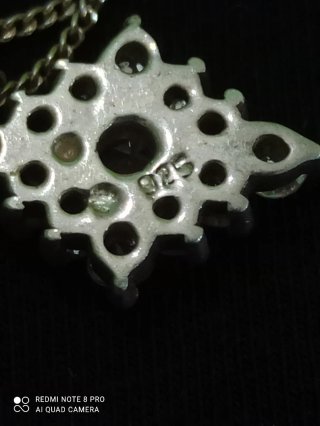 Cadena y colgante de plata con circonitas