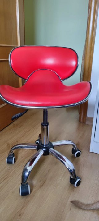 Silla ergonómica giratoria regulable
