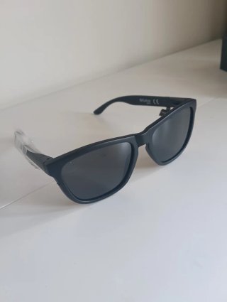 Gafas de sol polarizadas negras