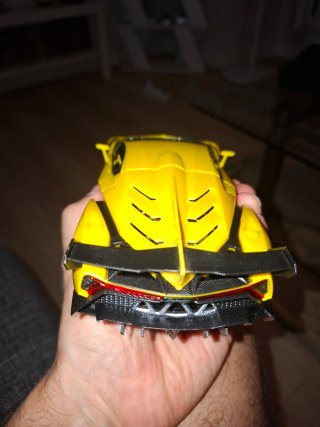 Coche teledirigido Lamborghini  amarillo con luces