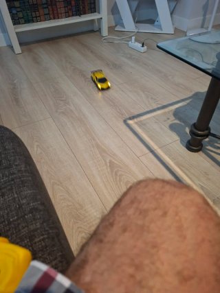 Coche teledirigido Lamborghini  amarillo con luces