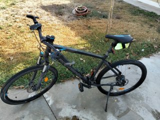 Bicicleta Rockrider ST 520 Negra