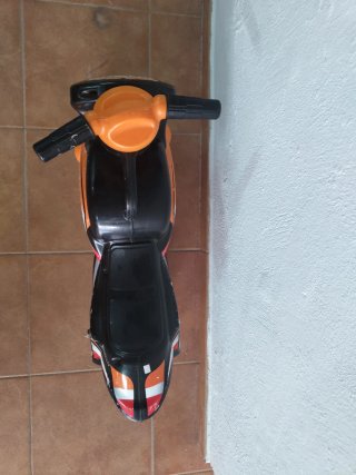 Moto de juguete Repsol