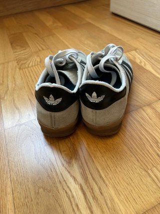 Zapatillas Adidas Gazelle Beige/Negras