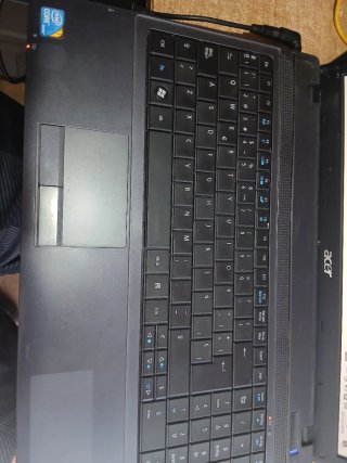 Portátil Acer 15.4 i3 8 gb de ram