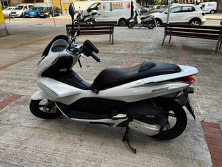 Honda PCX 125cc Blanca