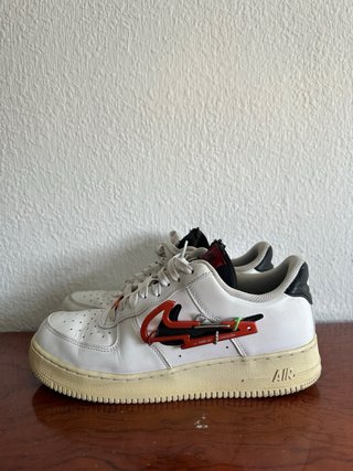 Nike Air Force 1 Carabiner Red Swoosh