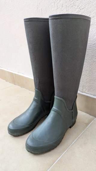 Botas de agua Zara verde oliva