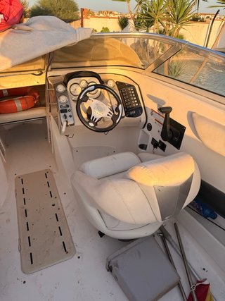 Lancha Larson 228 LXI 2008 Motor Volvo