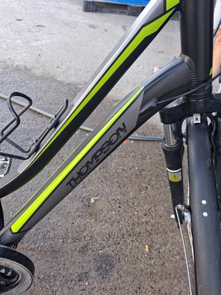 Bicicleta Paseo Thompson Negra/Verde Modelo tulsa