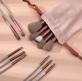 Juego 13 brochas maquillaje beige y marrón