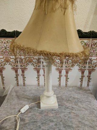 Lámpara de mesa cerámica y tela
