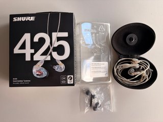 Shure SE425 In-ear