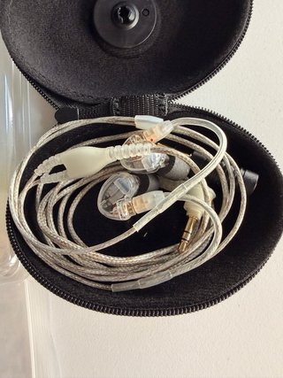 Shure SE425 In-ear