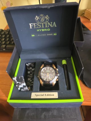 Reloj Festina Hybrid Chrono Bike