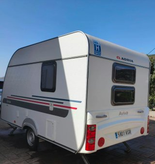 Caravana Adria Aviva 350L <750kg