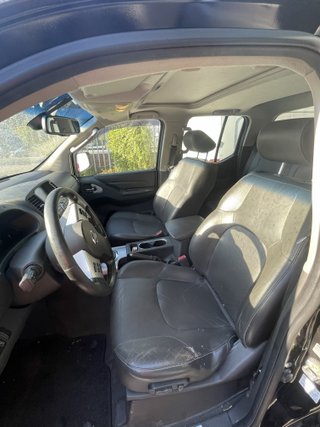 Nissan Navara 3.0 V6 2015