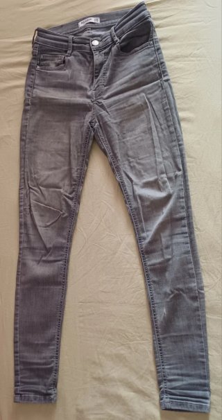 4 Vaqueros pitillos talla 36