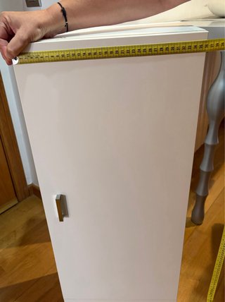 Mueble auxiliar lacado blanco