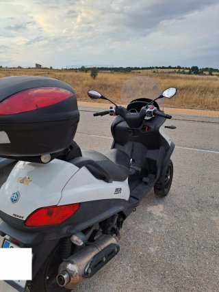 Piaggio MP3 500 Sport LT