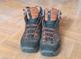 BOTAS QUECHUA 40