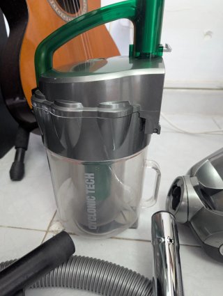 Aspiradora Singer sin bolsa