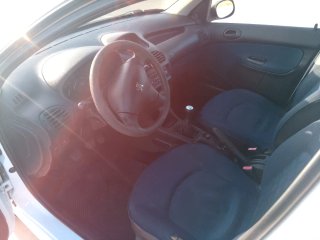 Peugeot 206 2002
