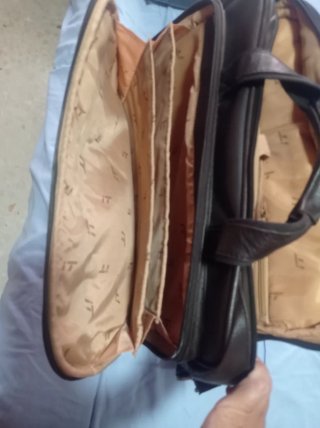 Maletín símil piel para ordenador y documentos
