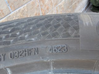 4 Neumáticos Continental Ultra Contact 205/55 R16