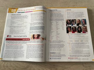 English File C1.1 Advanced book + Answer key