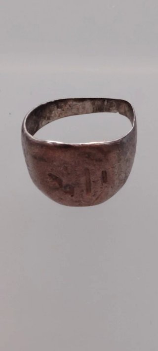 Anillo antiguo tipo chatón