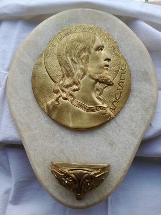 Benditera mármol y bronce dorado Jesús