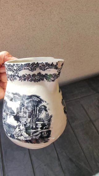 Jarra de leche Cartuja porcelana grande